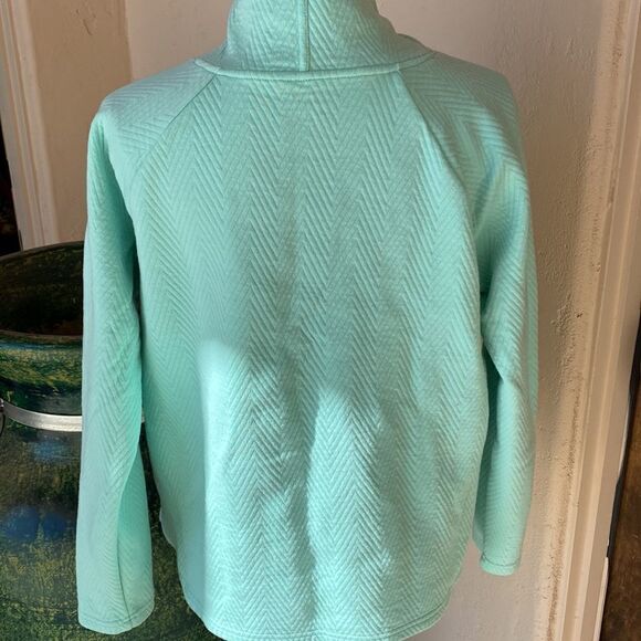 Mint green colored Textured tel gear pullover top with cowl neck size med - Picture 4 of 8